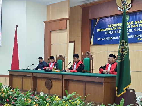 pelantikan ketua 1